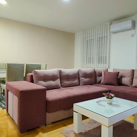 Apartman Lara Pirot Extérieur photo