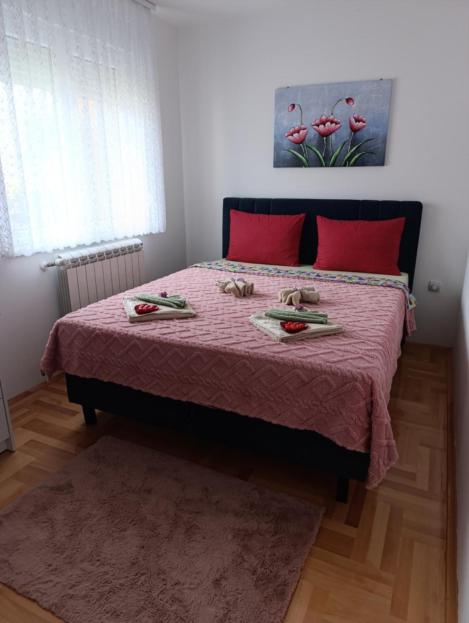 Apartman Lara Pirot Extérieur photo
